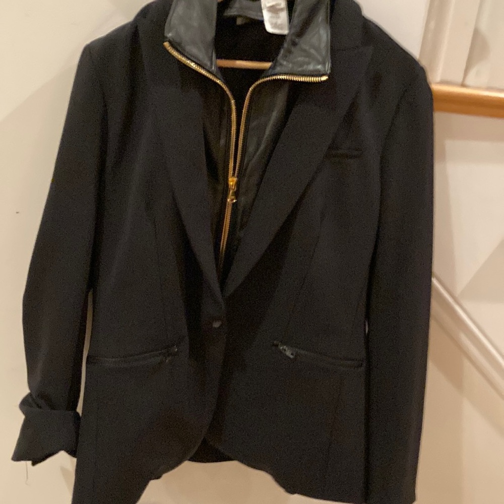 Veronica Beard size 16 black snap closure blazer with leather dickie.